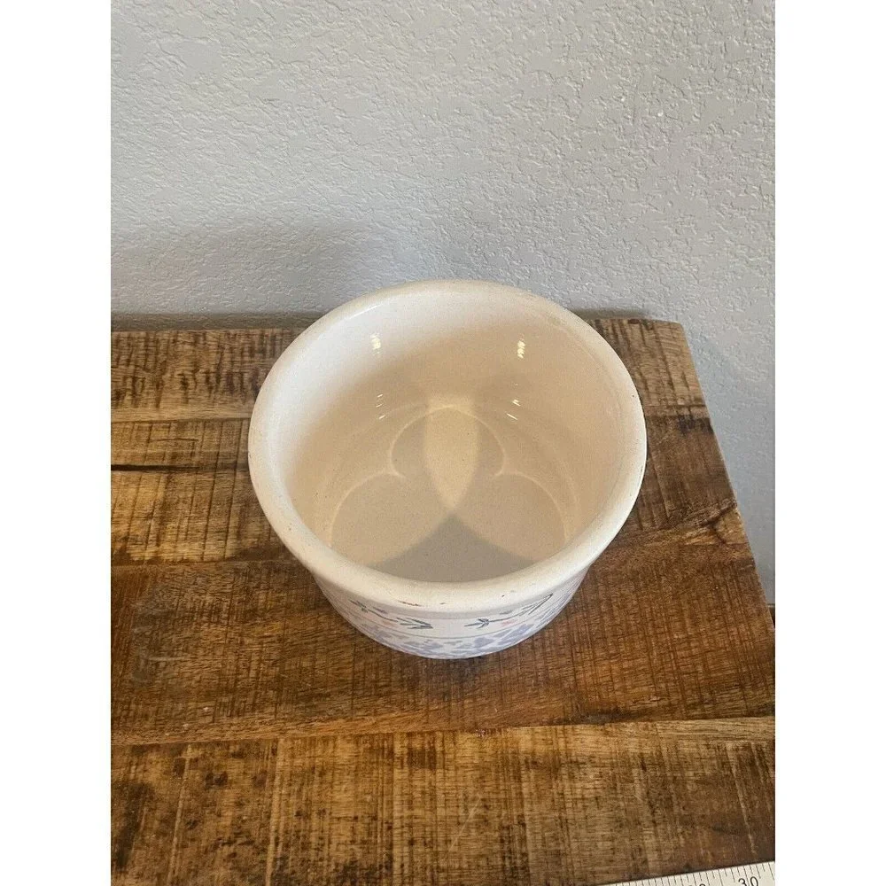 Salt Glaze Decorated Crock flowers 4.5” High Country Primitive storage unmarked